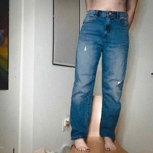 Urban Shorts in Raisin